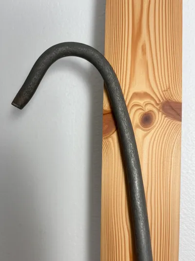 Illustration crooked - Image 1