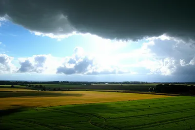 Illustration breaking - Image 1