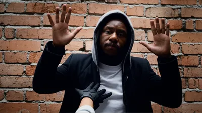 Illustration frisked - Image 1