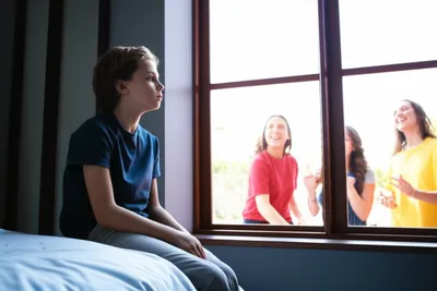 Illustration gate - Image 1