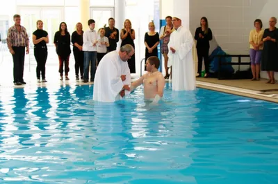 Illustration baptistry - Image 1