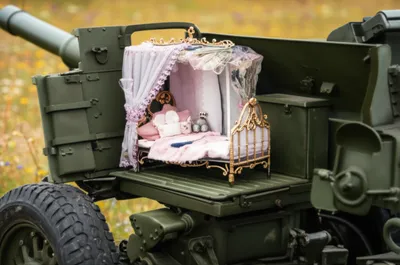 Illustration flask - Image 1