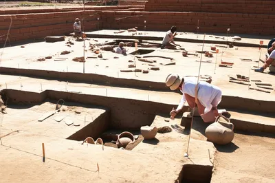 Illustration excavation - Image 1