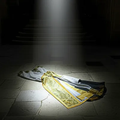 Illustration disfrocked - Image 1