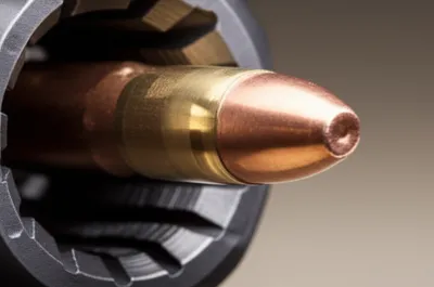 Illustration twisting - Image 1