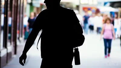 Illustration carrying - Image 1