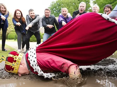 Illustration undignified - Image 1