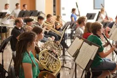 Illustration suite - Image 2