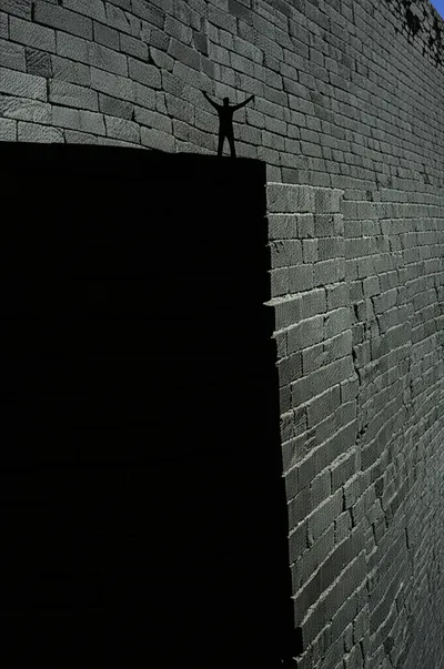 Illustration forbid - Image 1