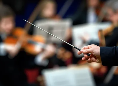 Illustration wielded - Image 1