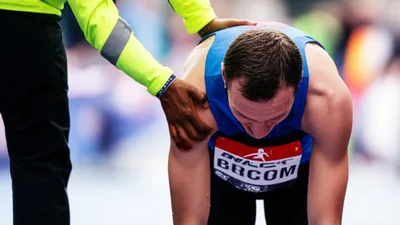 Illustration wearing - Image 1