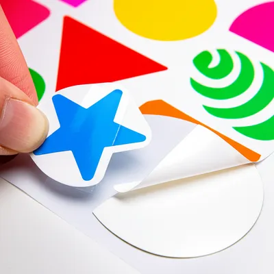 Hình ảnh minh họa stickers - Ảnh 1