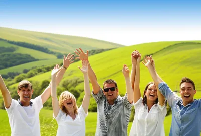 Illustration lies - Image 1