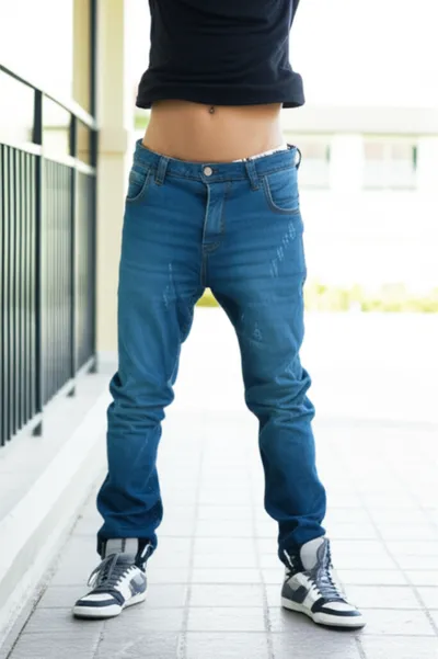 Illustration sagged - Image 1