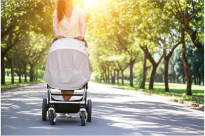 Illustration pram - Image 1