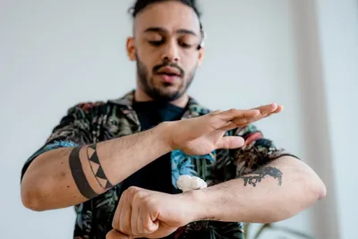 Illustration forearms - Image 2