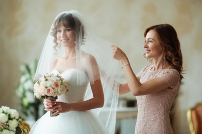 Illustration matron of honour - Image 1