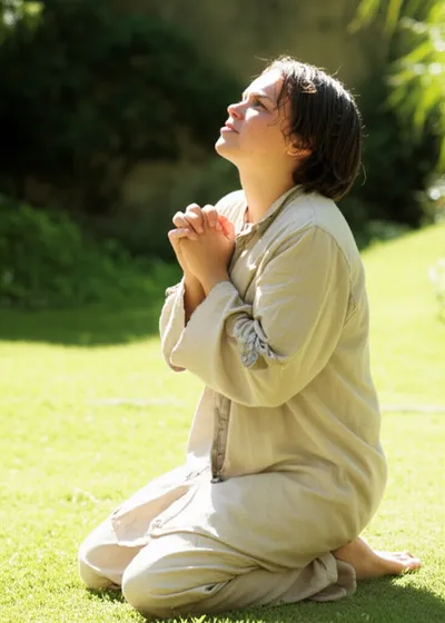 Illustration praying - Image 2