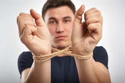 Illustration handcuff - Image 1