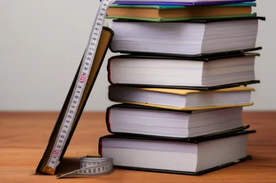 Illustration loosely - Image 1