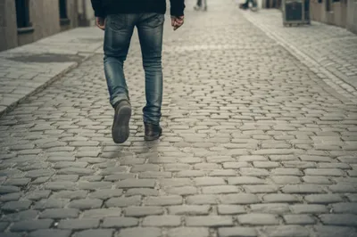 Illustration scuffle - Image 1