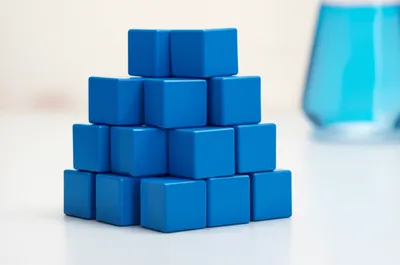 Illustration solid - Image 1