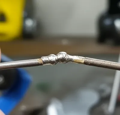 Illustration soldered - Image 1