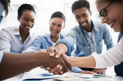 Illustration hired - Image 1