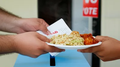 Illustration treat - Image 1