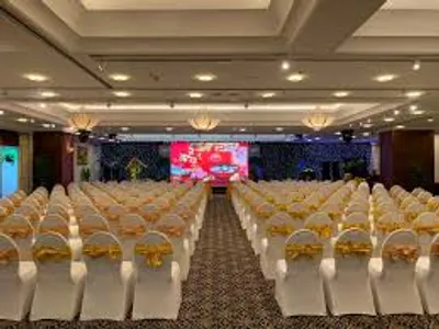 Illustration hall - Image 3