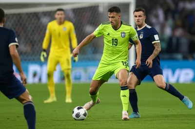 Illustration poachers - Image 1