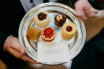 Illustration salver - Image 1