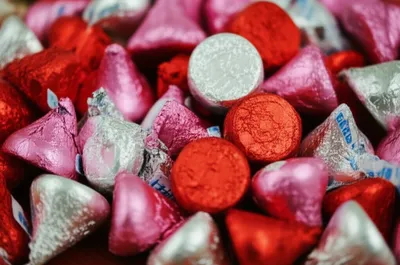 Illustration kisses - Image 1