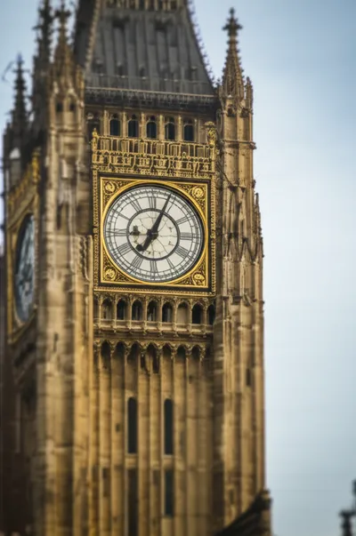 Illustration sixes - Image 1