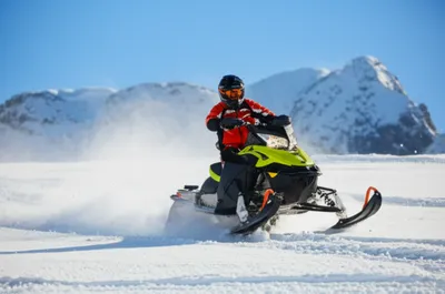 Illustration snowmobiled