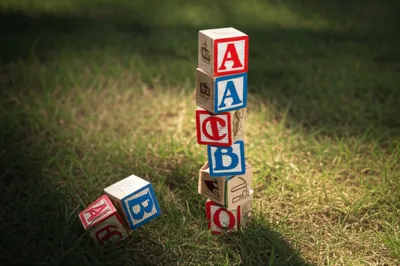 Illustration toppled - Image 1