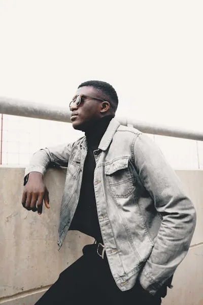 Illustration leant - Image 2