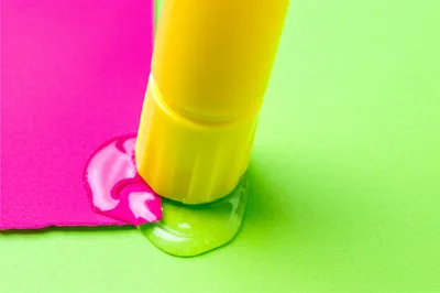 Illustration adhesive