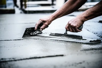 Illustration troweling - Image 1