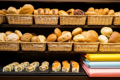 Illustration rolls - Image 1