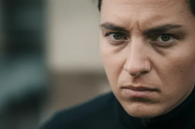 Illustration sneers - Image 1