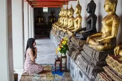 Illustration reverently - Image 2