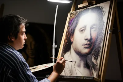 Illustration counterfeited - Image 1