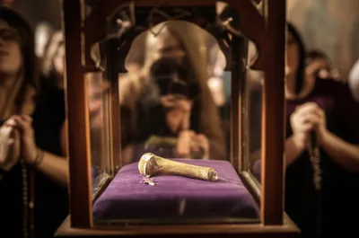 Illustration relics - Image 1