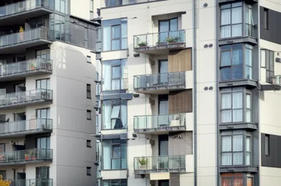 Illustration strata - Image 1