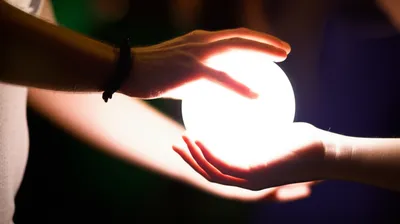 Illustration interchanging - Image 1