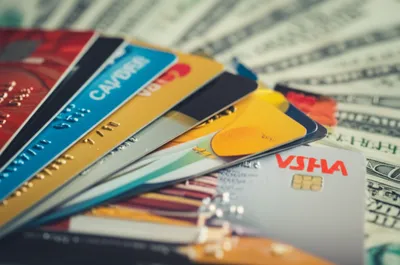 Illustration plastic - Image 1