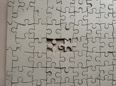 Illustration omit - Image 1