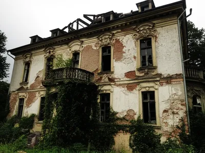 Illustration dilapidating - Image 1