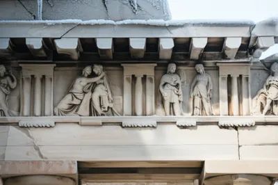 Illustration freezes - Image 1